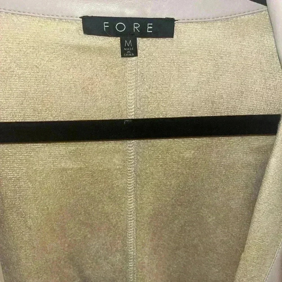 Leather jacket - Picture 4 of 7